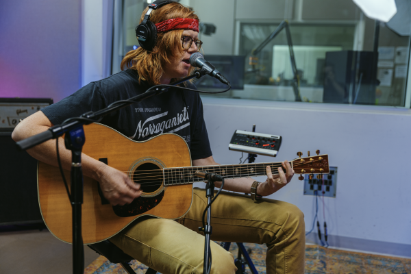 BRETT DENNEN MUS 04